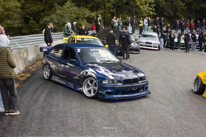 BMW E36