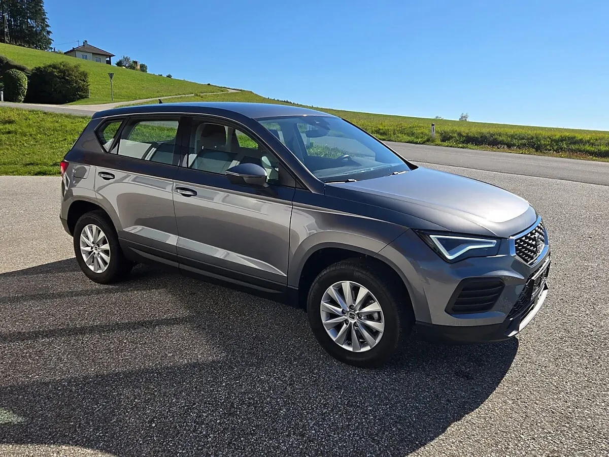 Seat Ateca 2024 photo 2