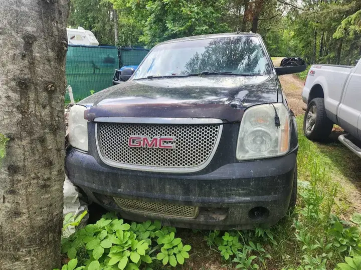 GMC Yukon Xl 2009 photo 3