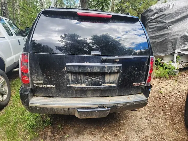 GMC Yukon Xl 2009 photo 4