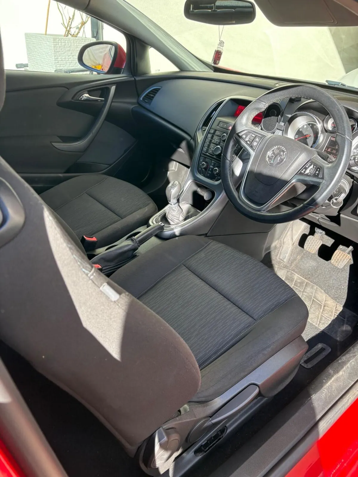 Vauxhall Astra Gtc 2016 photo 4