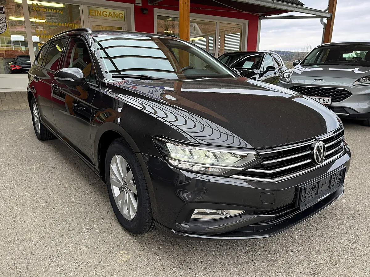Volkswagen Passat 2024 photo 3