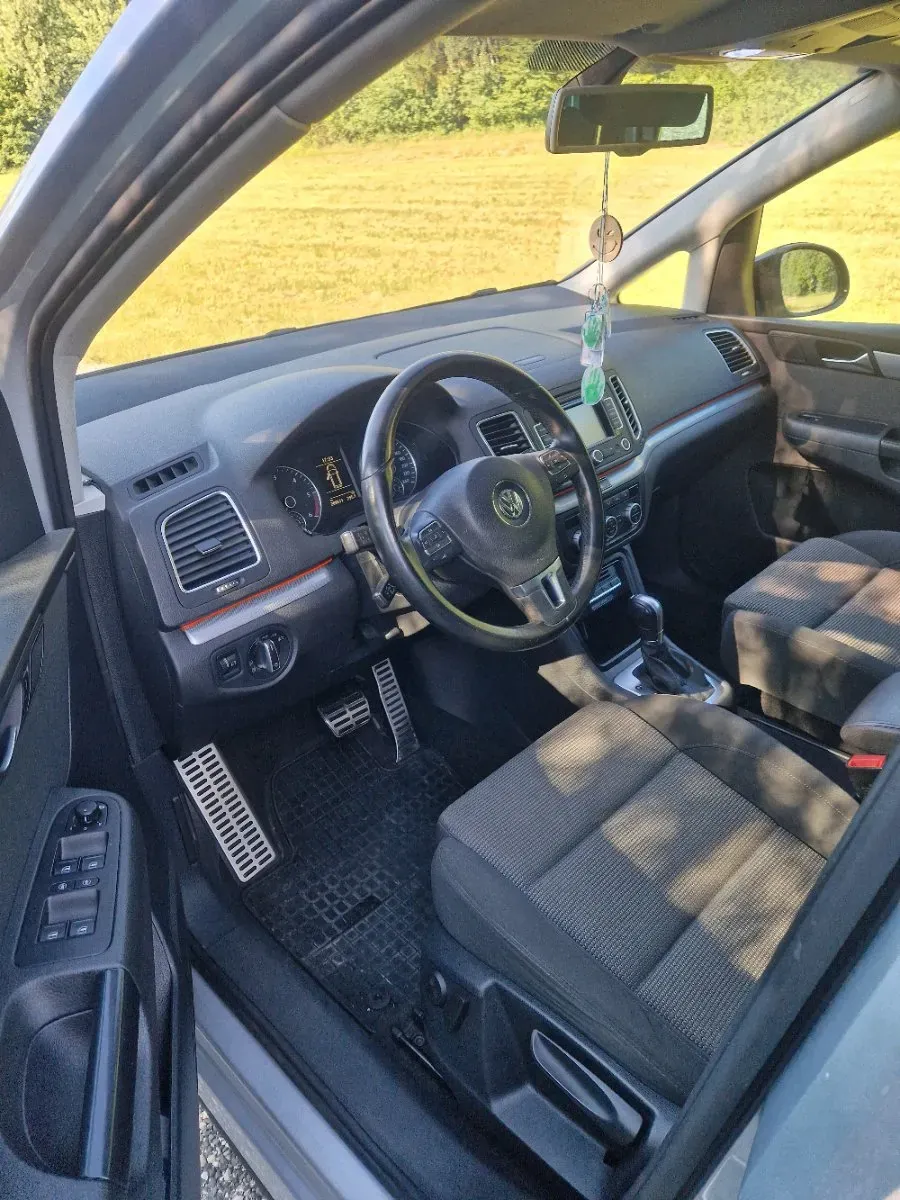 Volkswagen Sharan 2014 photo 3