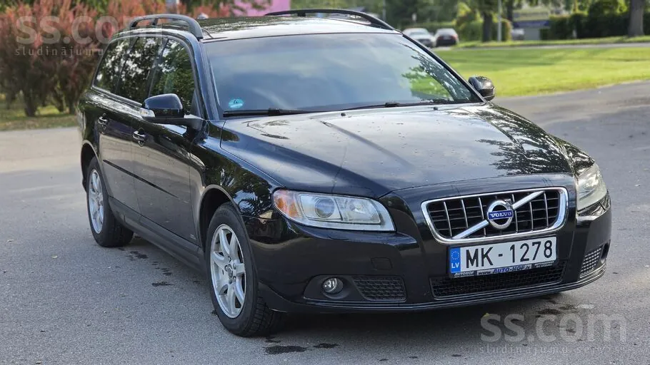 Volvo V70 2009 photo 3