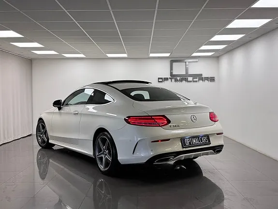Mercedes-Benz C300 2016 photo 5