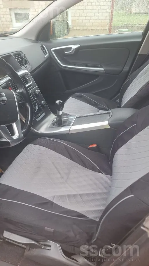 Volvo V60 2011 photo 5
