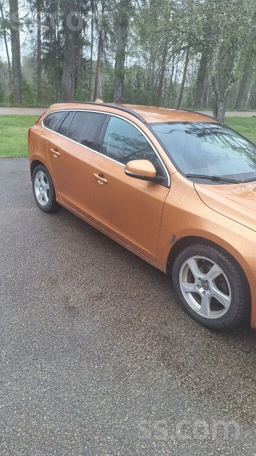 Volvo V60 2011 photo 4