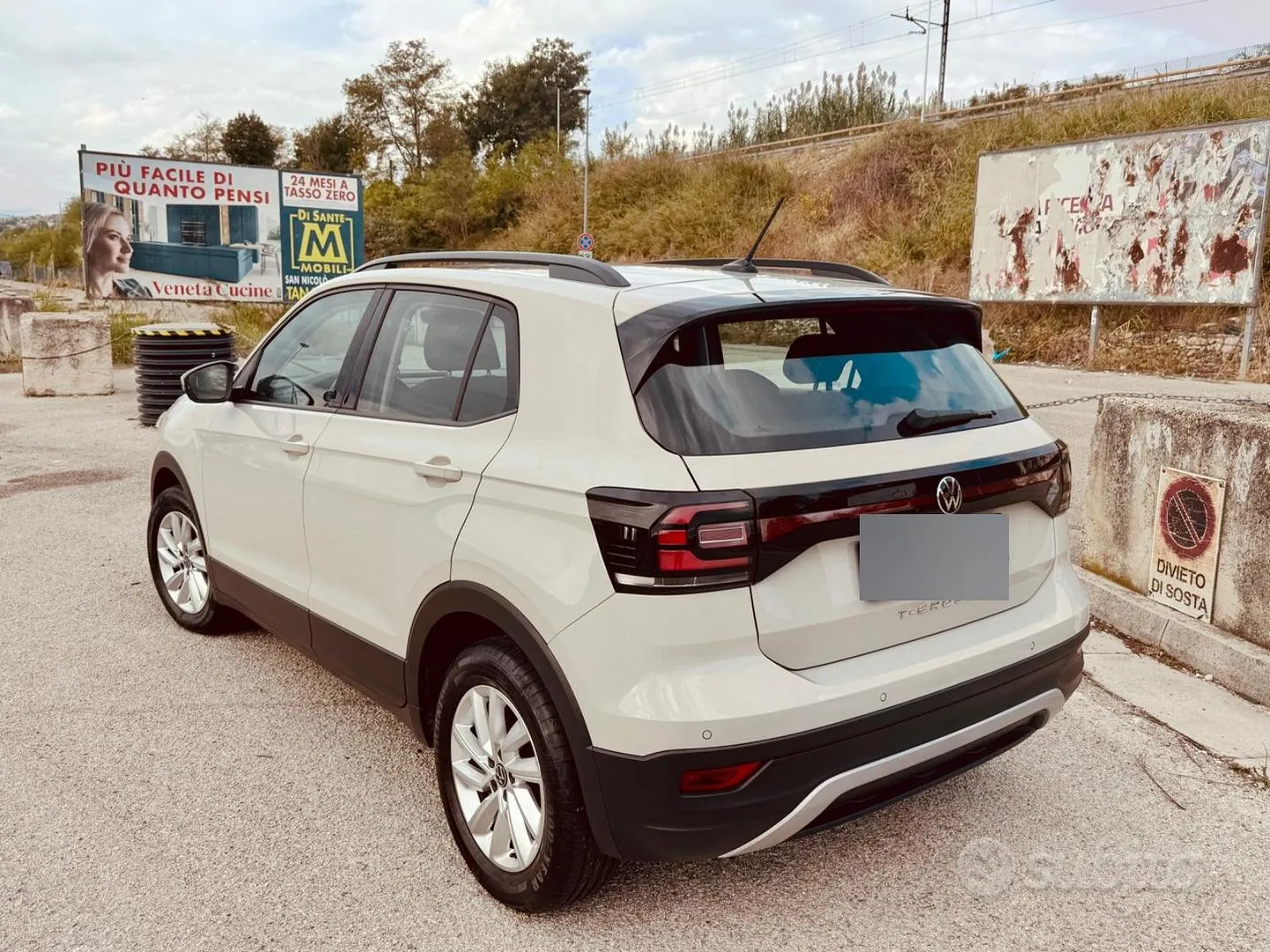 Volkswagen T-Cross 2023 photo 3