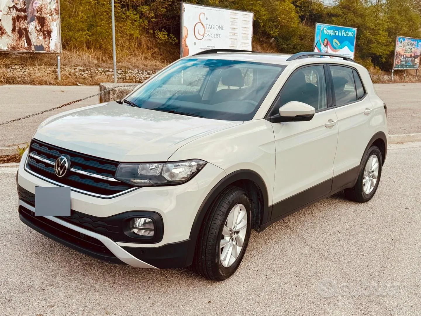 Volkswagen T-Cross 2023 photo 2