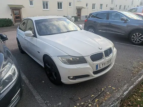 BMW 318I