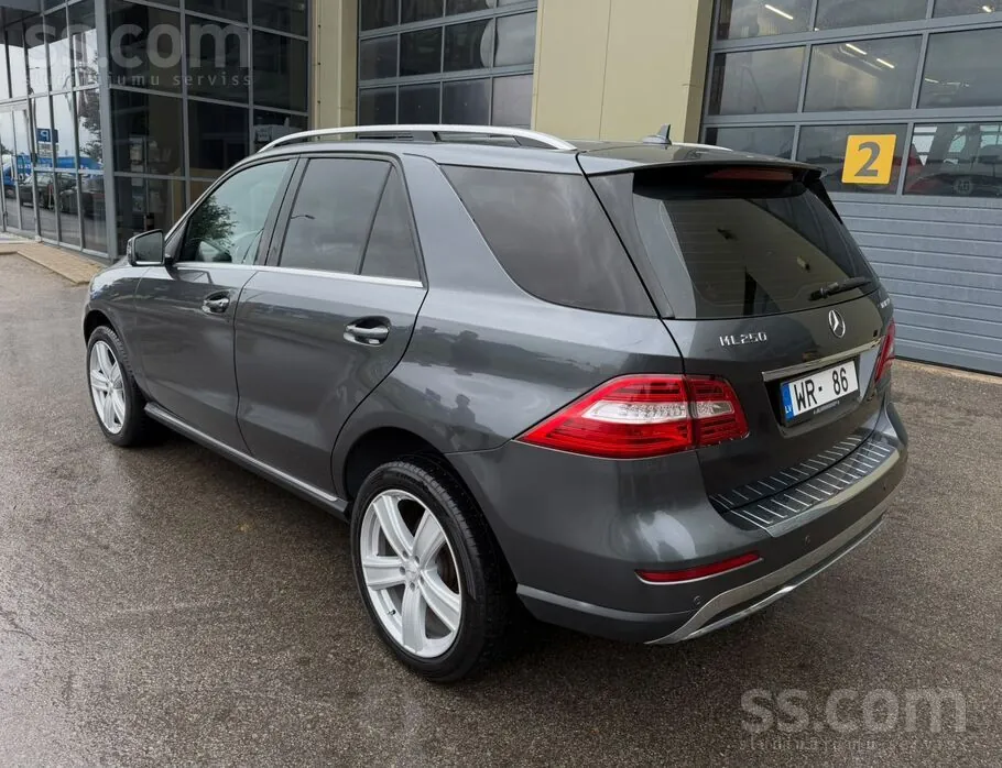 Mercedes-Benz Ml Class 2012 photo 5