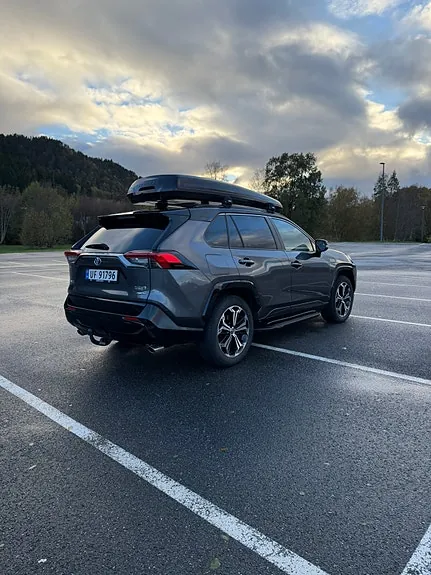 Toyota Rav4 2021 photo 3