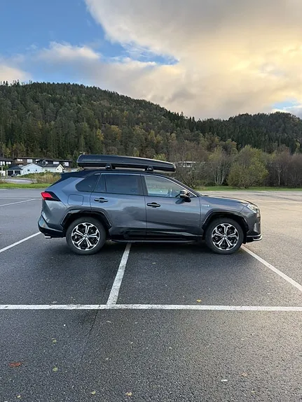 Toyota Rav4 2021 photo 2