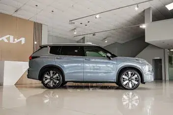 Mitsubishi Outlander 2026 photo 3
