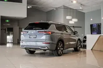 Mitsubishi Outlander 2026 photo 4