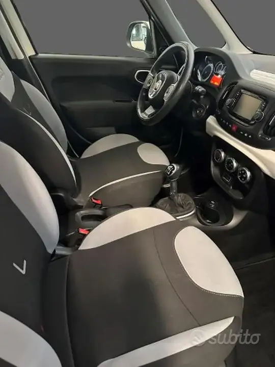 Fiat 500L 2017 photo 2
