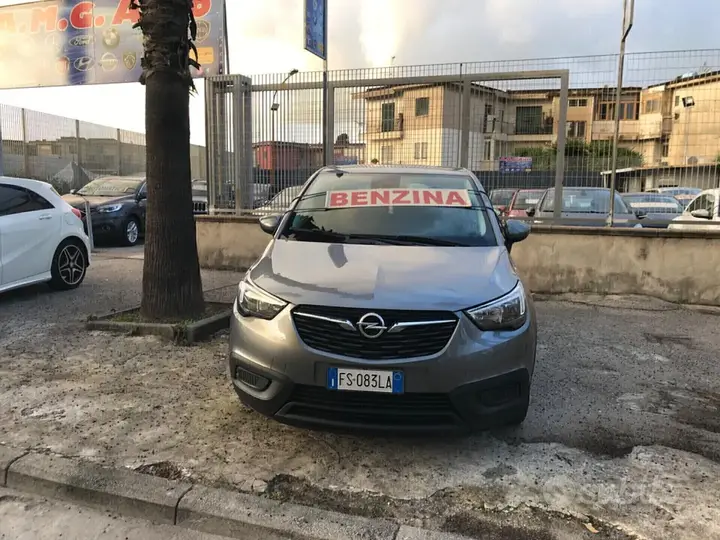 Opel Crossland X 2018 photo 3