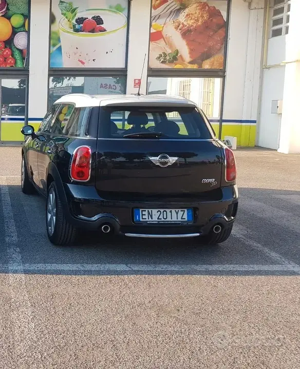 Mini Countryman 2012 photo 3