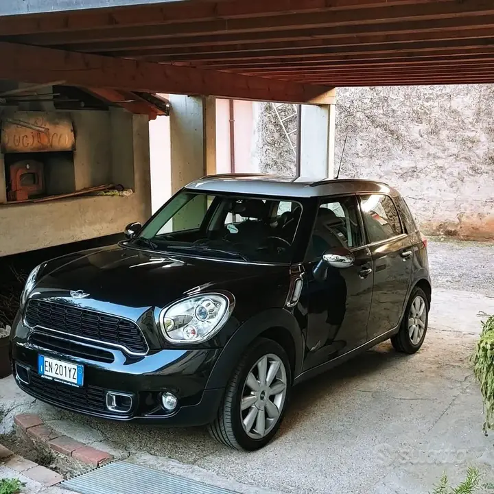 Mini Countryman 2012 photo 2