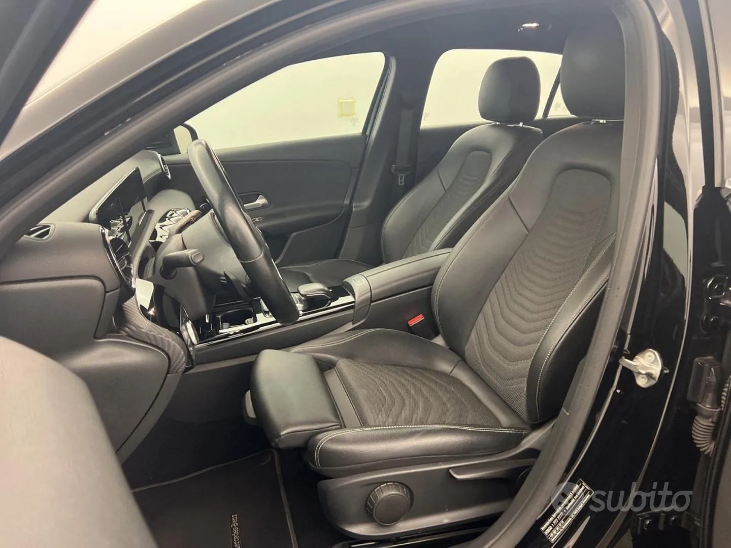 Mercedes-Benz A180 2020 photo 4