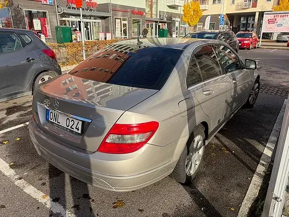Mercedes-Benz C200 2008 photo 3