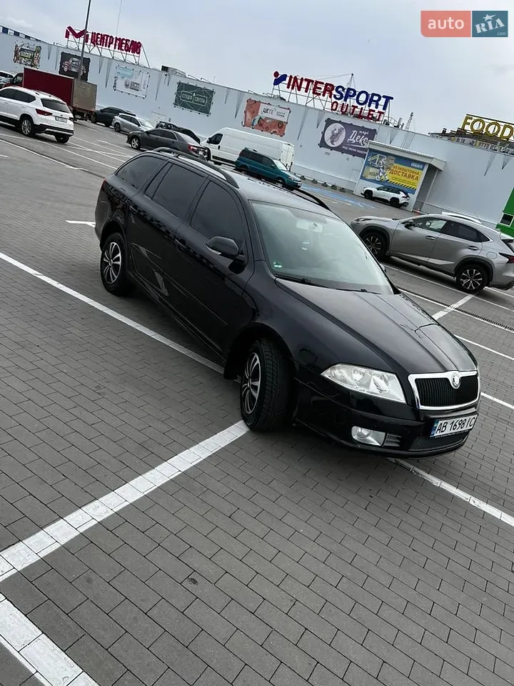 Skoda Octavia 2007 photo 2