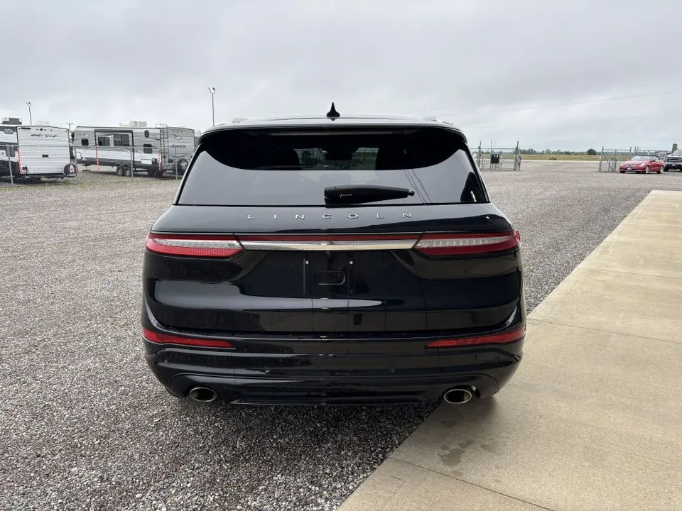 Lincoln Corsair 2021 photo 3