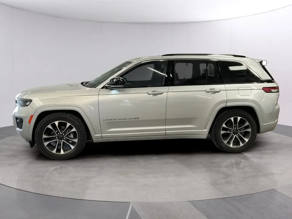 Jeep Grand Cherokee 2022 photo 2