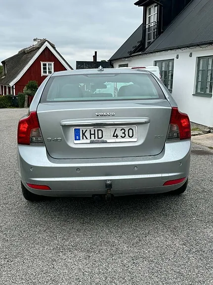 Volvo S40 2008 photo 2