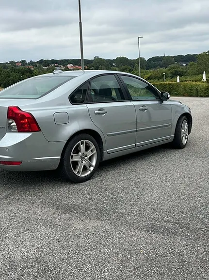 Volvo S40 2008 photo 3