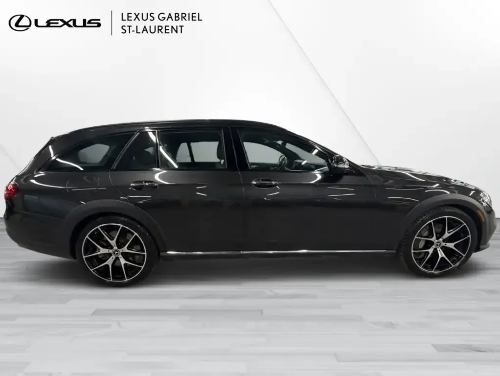 Mercedes-Benz E-Class 2023 photo 4