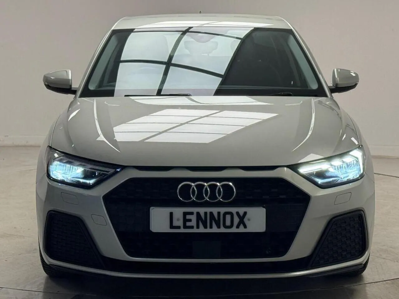 Audi A1 2023 photo 2