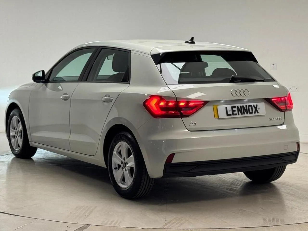 Audi A1 2023 photo 4