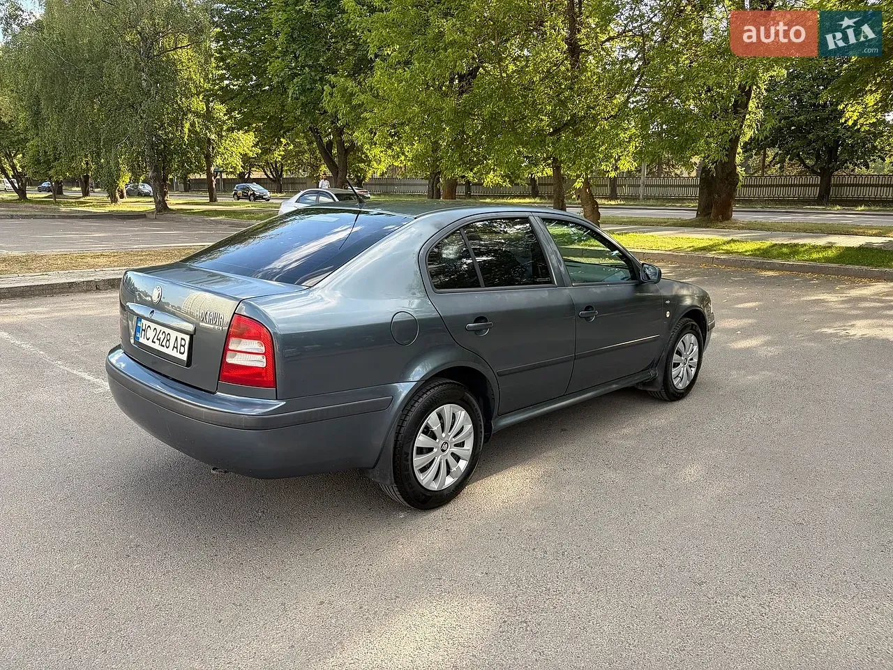 Skoda Octavia 2004 photo 5