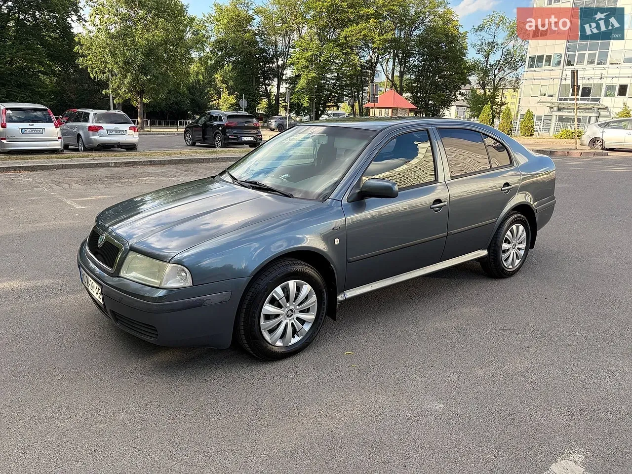 Skoda Octavia 2004 photo 4