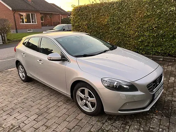 Volvo V40 2013 photo 5