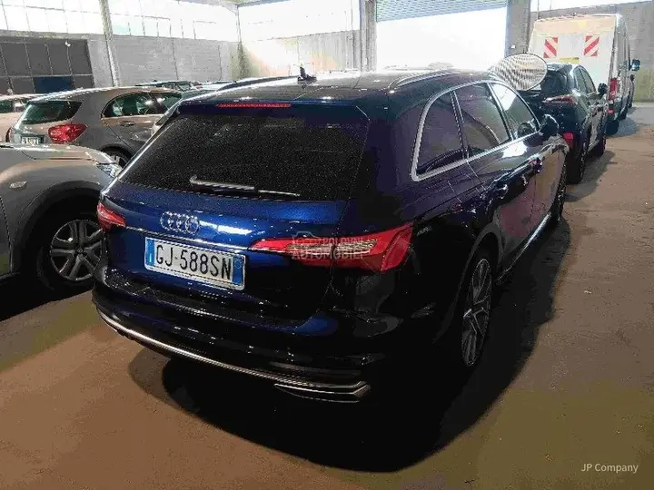 Audi A4 2022 photo 4