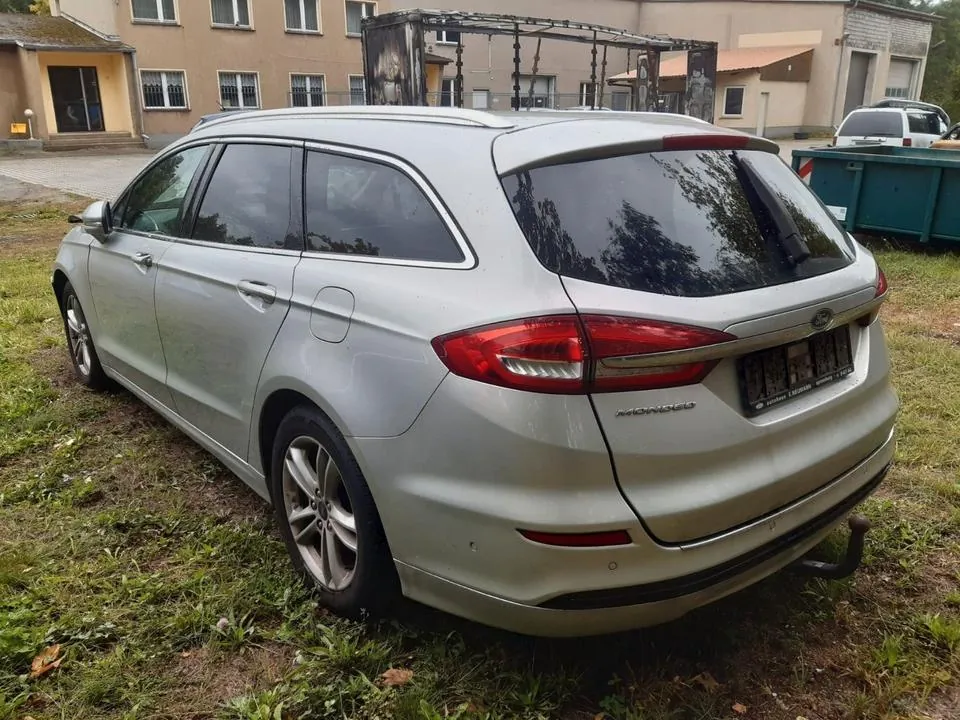 Ford Mondeo
