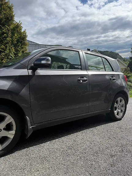 Toyota Urban Cruiser 2009 photo 2
