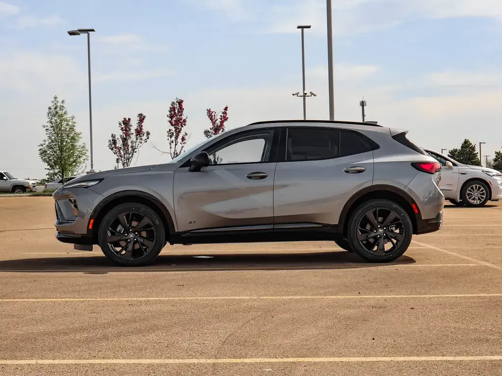 Buick Envision 2026 photo 5