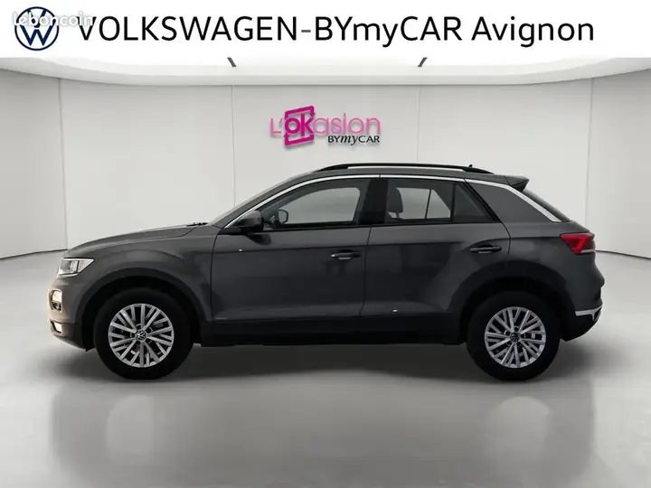 Volkswagen T-Roc 2020 photo 2