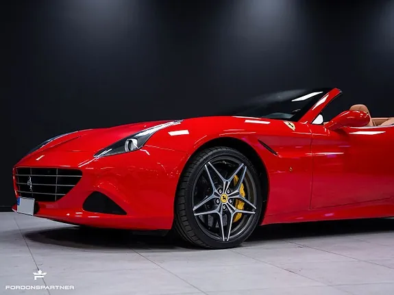 Ferrari California T 2017 photo 5