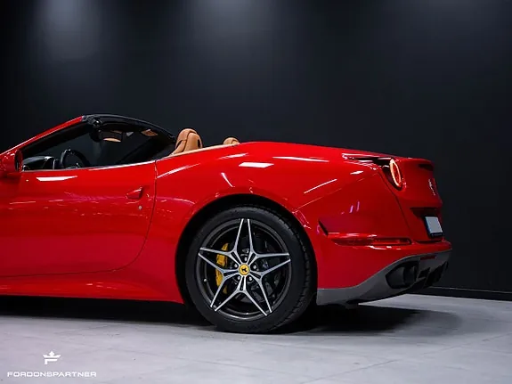 Ferrari California T 2017 photo 4