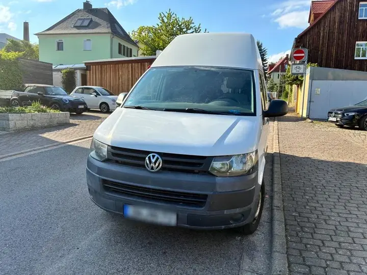 Volkswagen T5