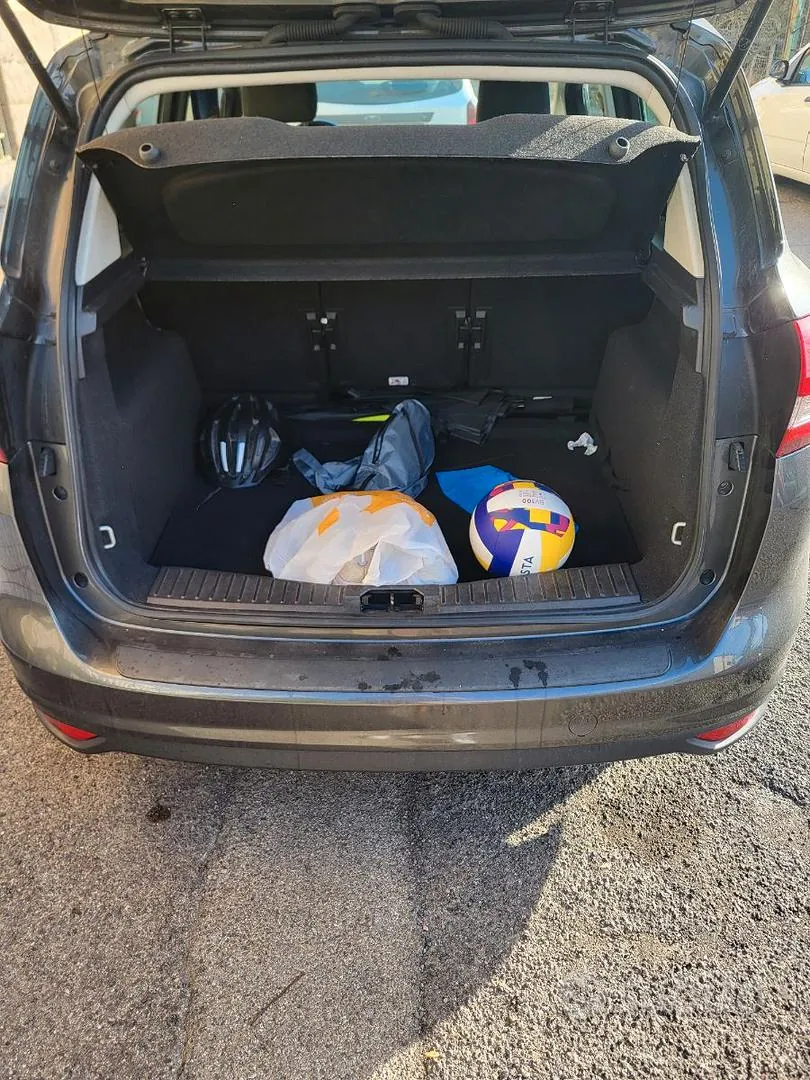 Ford C-Max 2018 photo 4