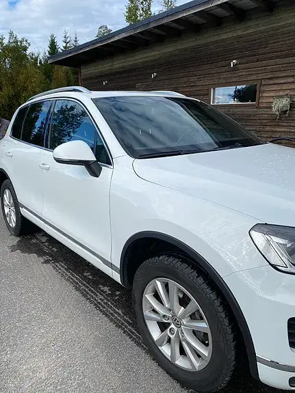 Volkswagen Touareg 2016 photo 3