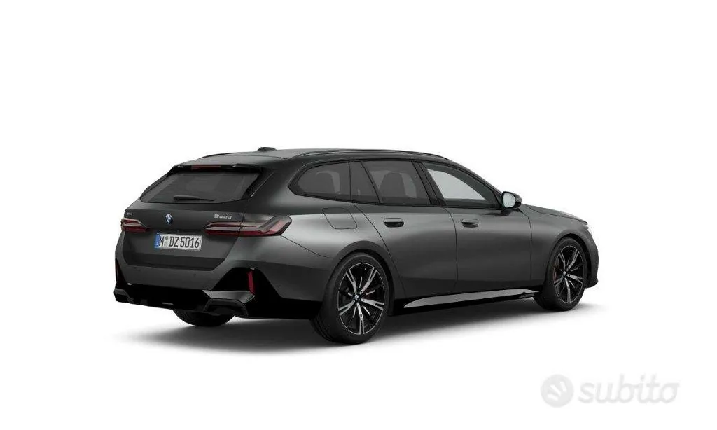 BMW 5 photo 2