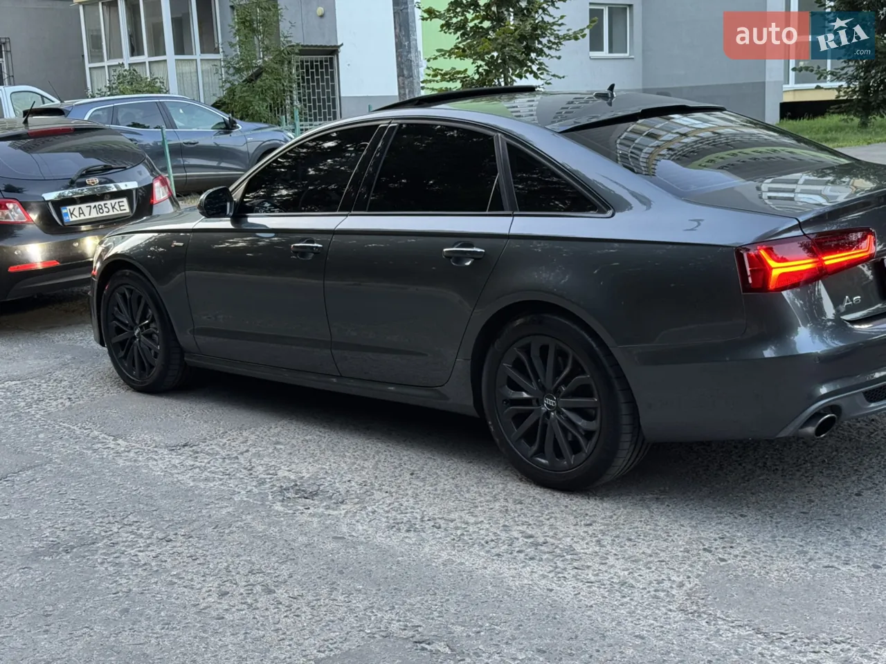 Audi A6 2014 photo 2
