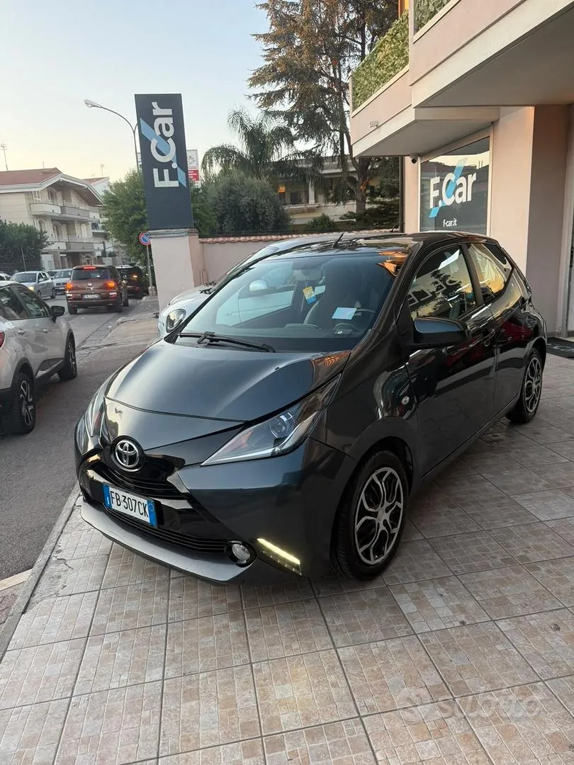 Toyota Aygo 2015 photo 2