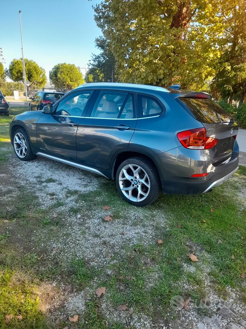 BMW X1 2014 photo 2